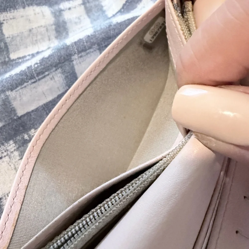 CHANEL CC LOGO DIAMOND STITCH LAMBSKIN WALLET